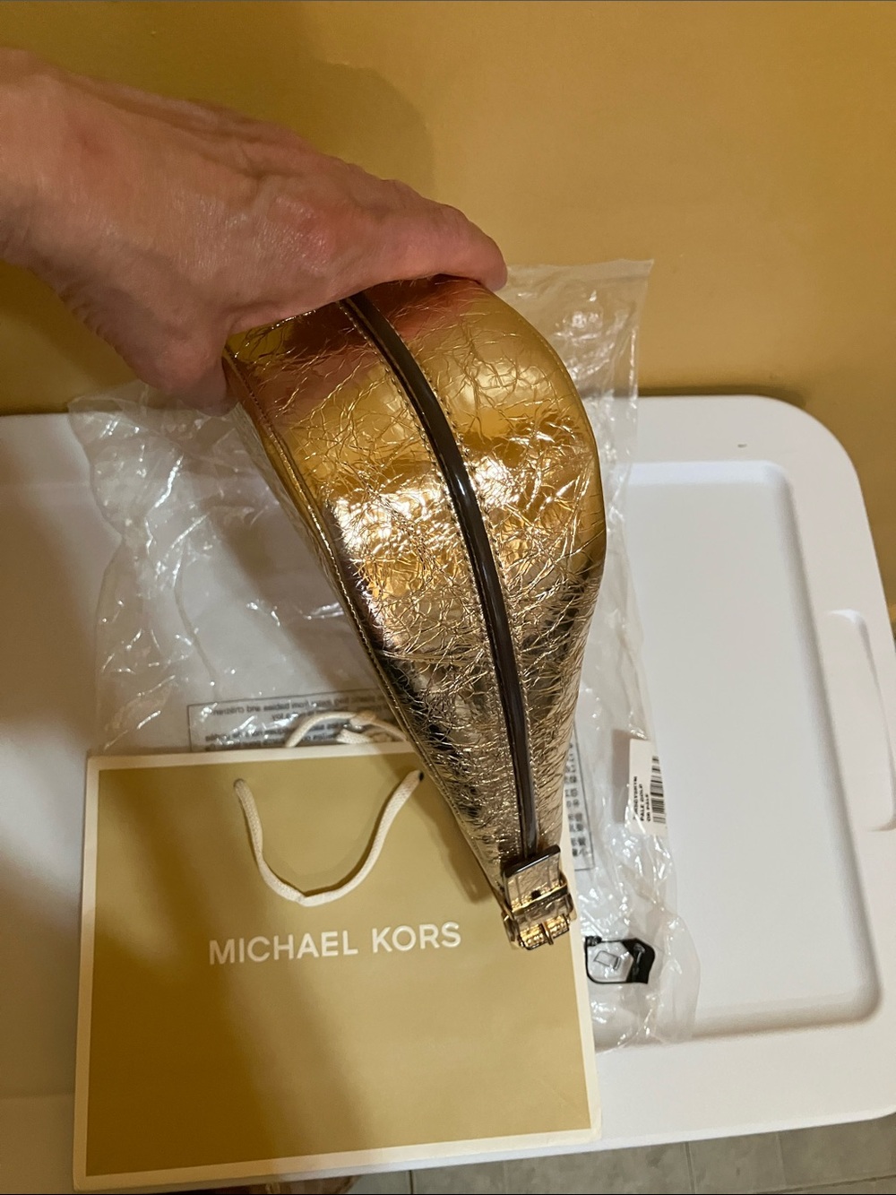 MICHAEL Michael Kors Nolita Metallic Pale Gold Criackled leather Shldr bag - Picture 6 of 14